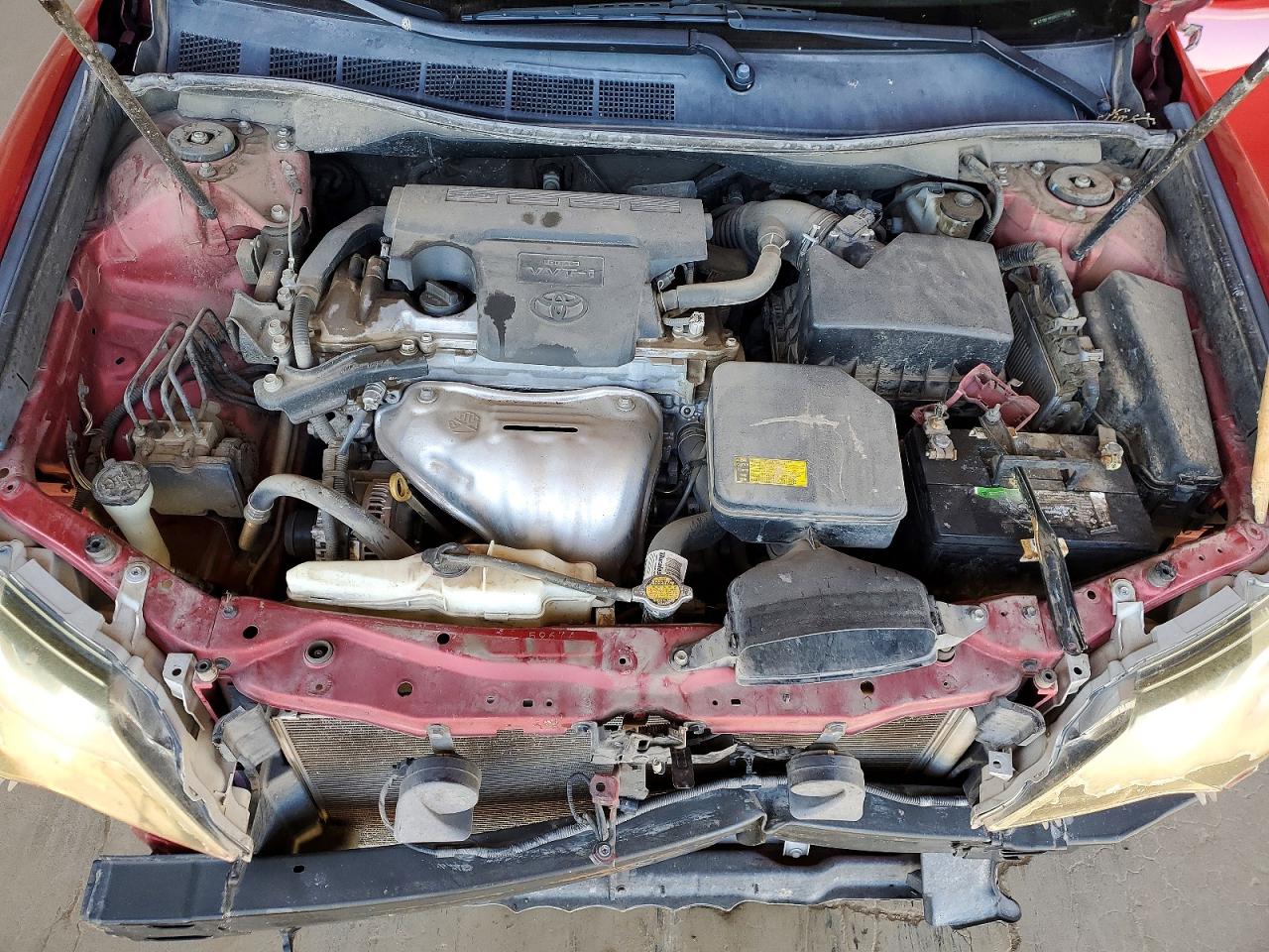 2014 TOYOTA CAMRY L photo 21