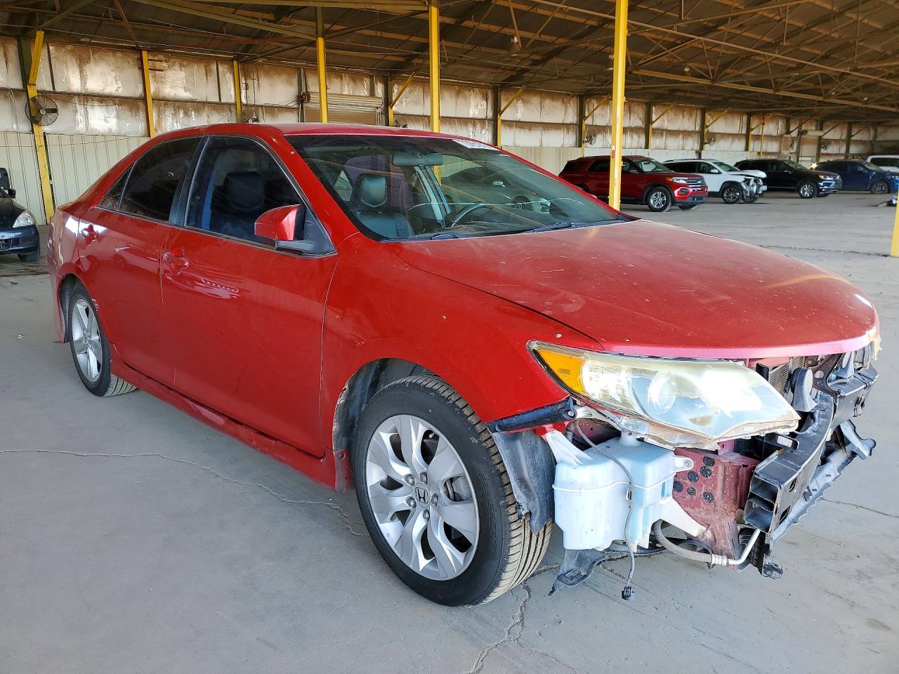 2014 TOYOTA CAMRY L photo 7