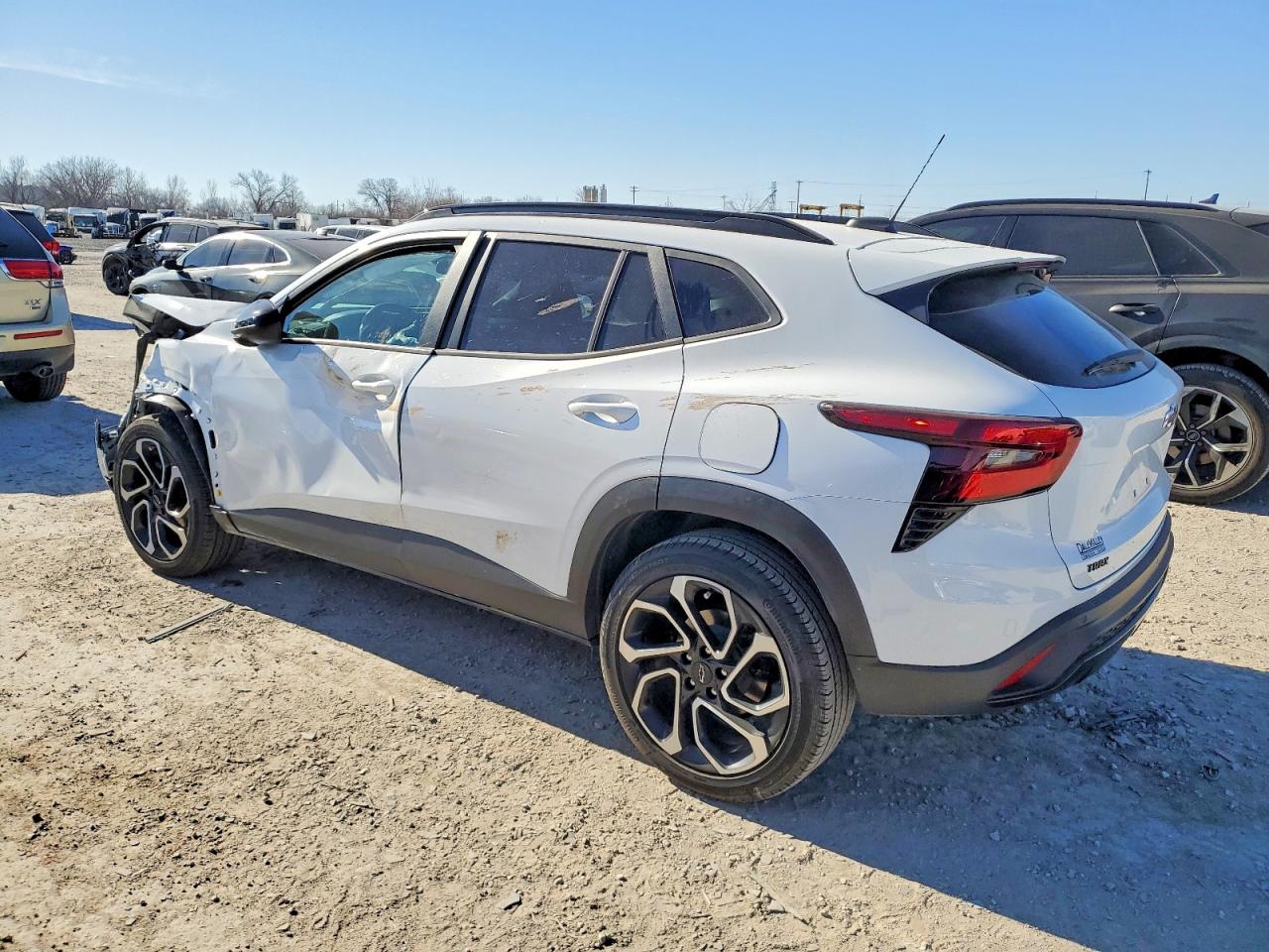 2025 CHEVROLET TRAX 2RS photo 2