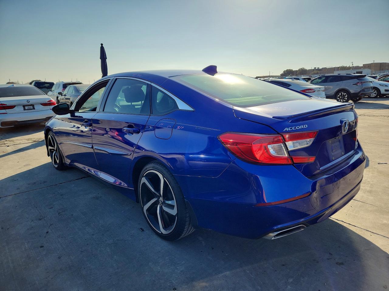 2020 HONDA ACCORD SPORT photo 4