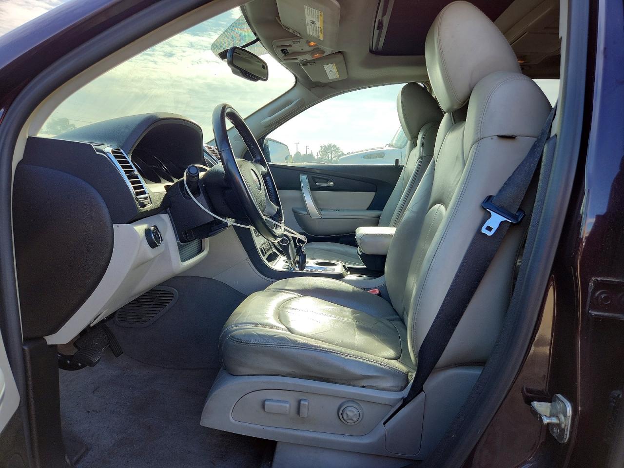 2008 GMC ACADIA SLT-2 photo 7