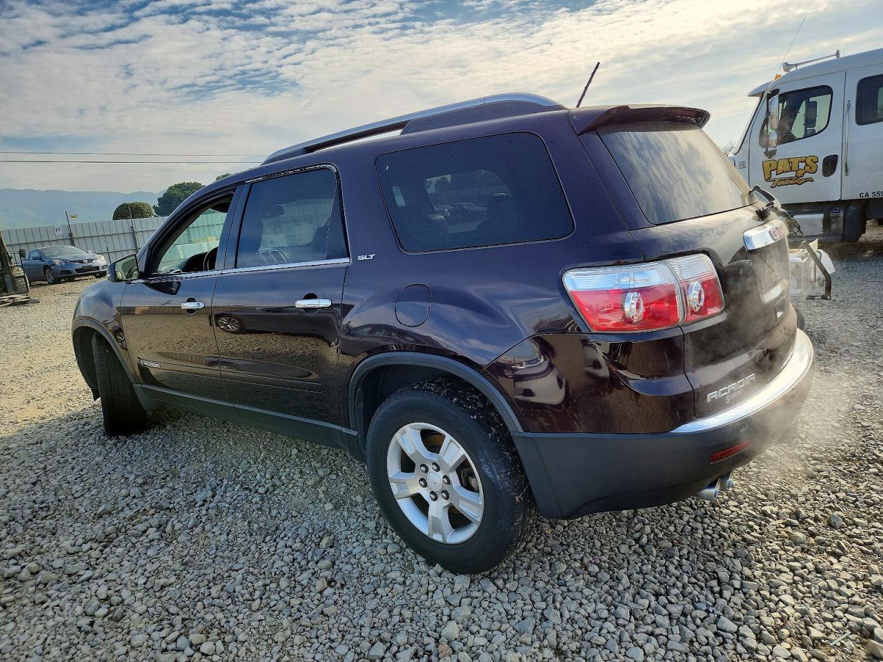 2008 GMC ACADIA SLT-2 photo 2