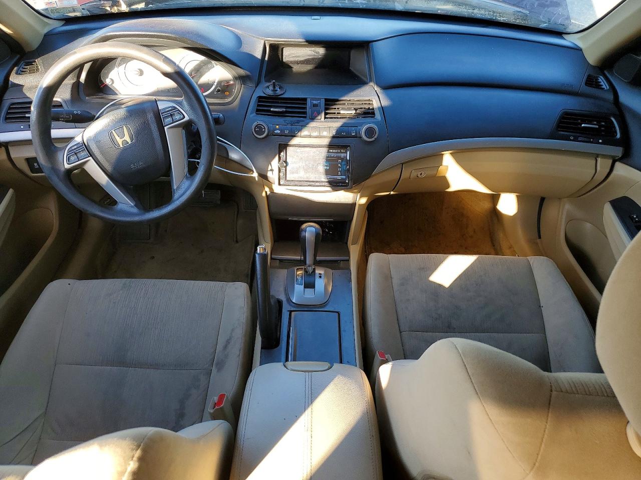 2012 HONDA ACCORD LX photo 8