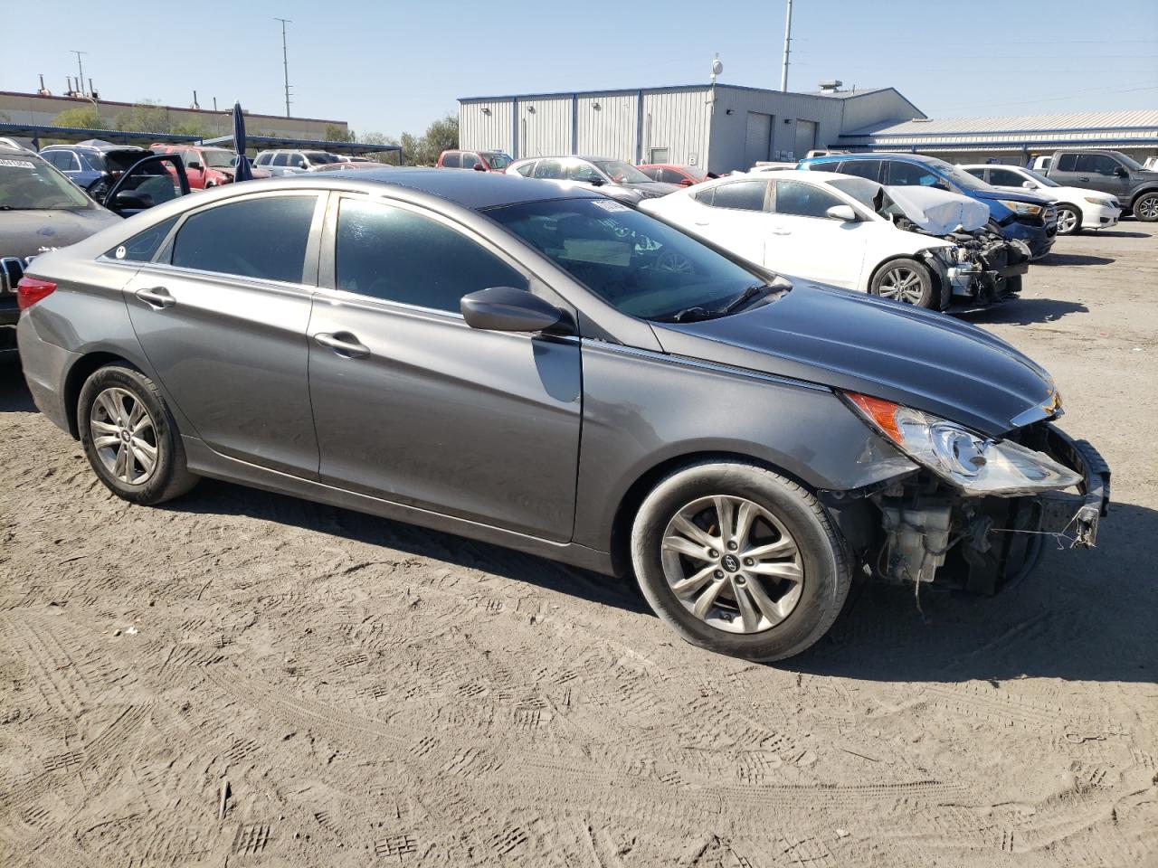2013 HYUNDAI SONATA GLS photo 10