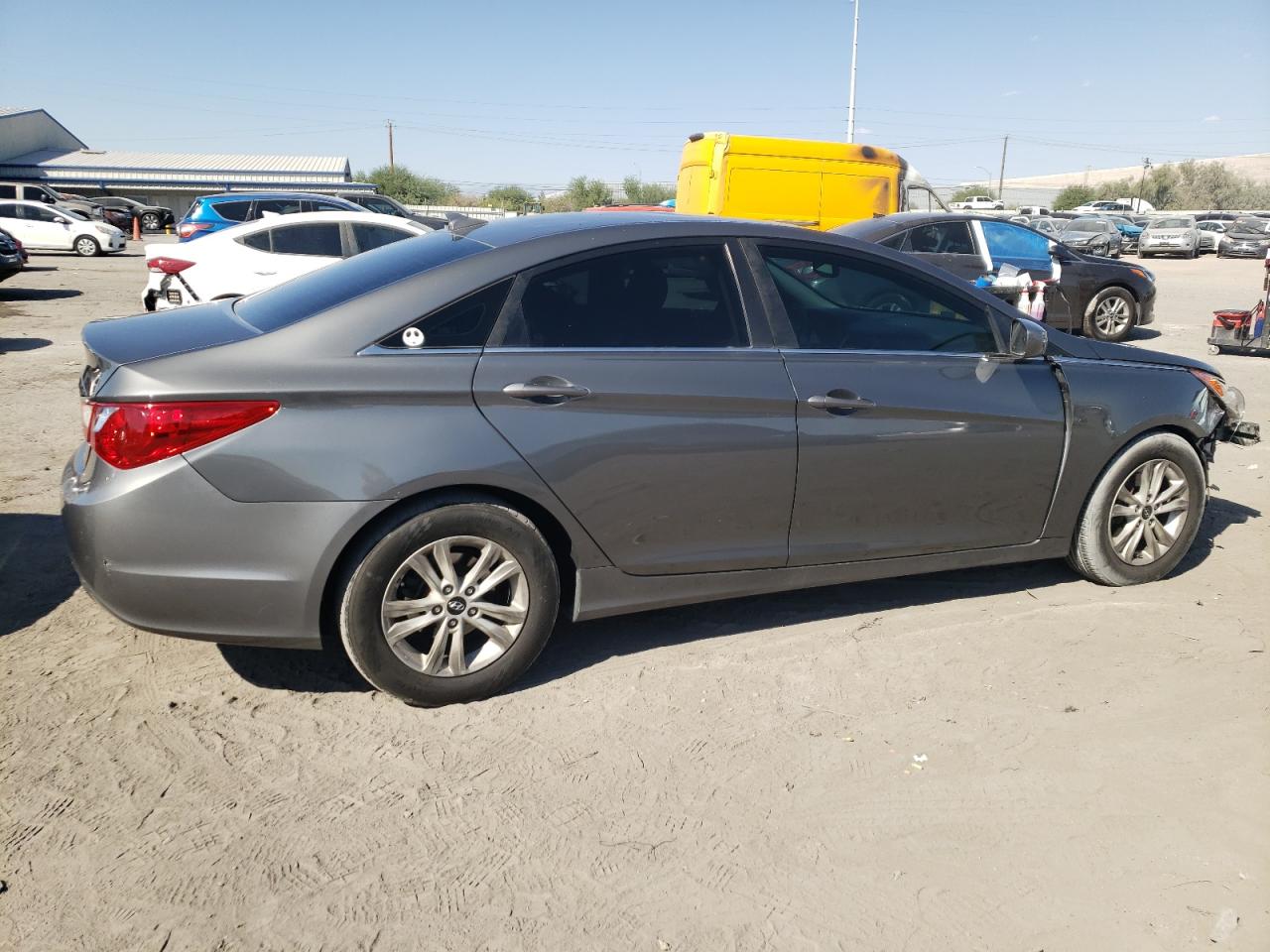 2013 HYUNDAI SONATA GLS photo 7