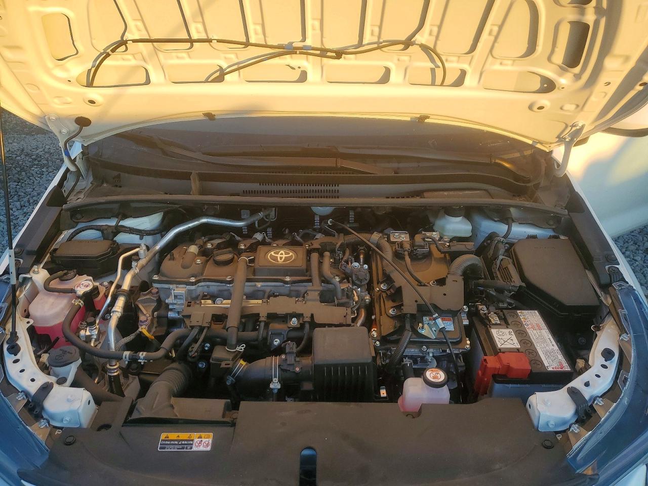 2025 TOYOTA COROLLA LE photo 11
