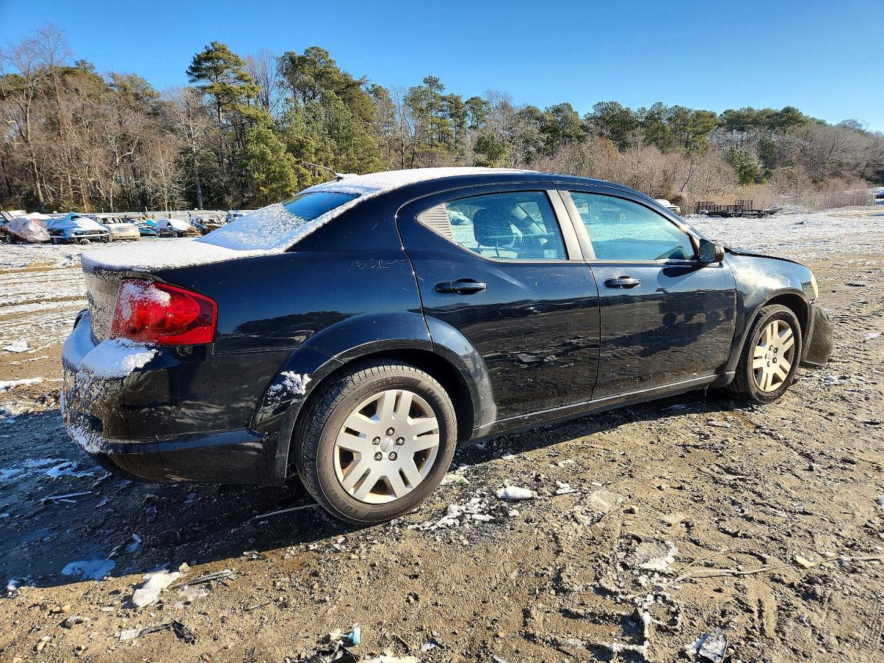 2013 DODGE AVENGER SE photo 3