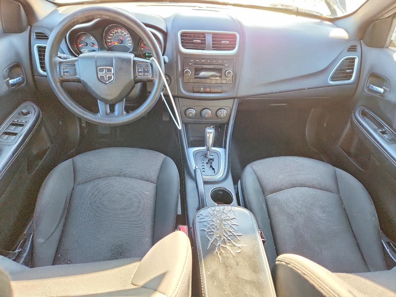 2013 DODGE AVENGER SE photo 8