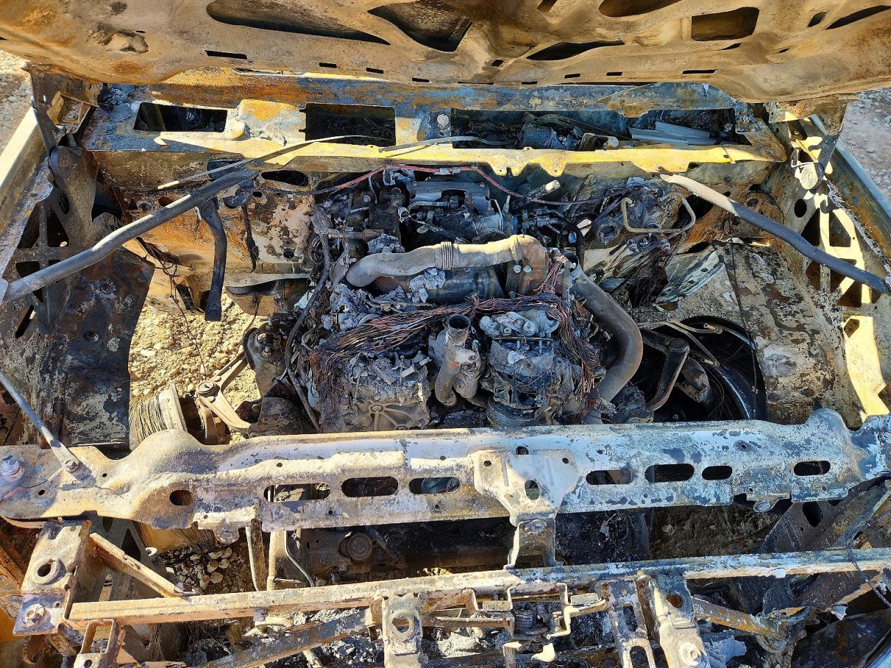 2015 CHEVROLET SILVERADO K2500 HEAVY DUTY LTZ photo 11