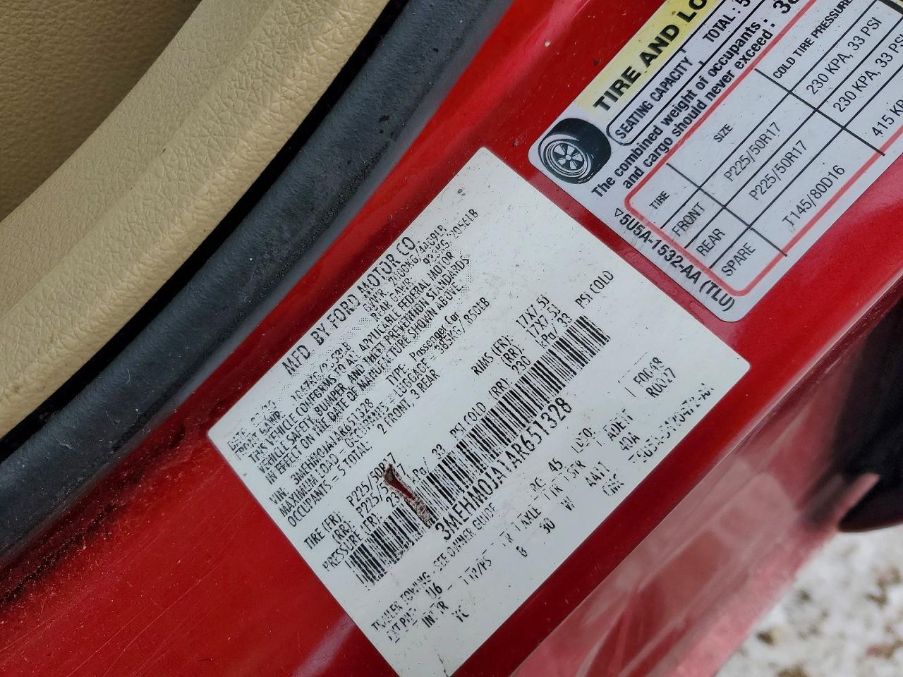 2010 MERCURY MILAN PREMIER photo 12
