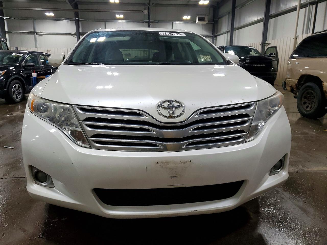 2011 TOYOTA VENZA photo 9