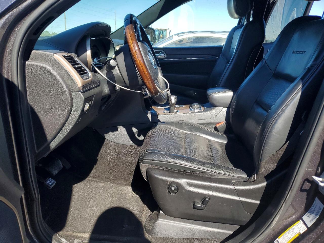 2015 JEEP GRAND CHEROKEE SUMMIT photo 13