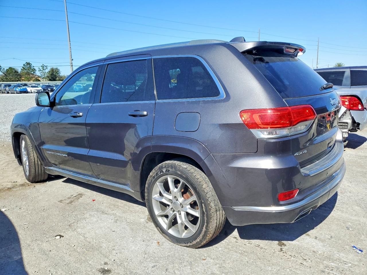 2015 JEEP GRAND CHEROKEE SUMMIT photo 3
