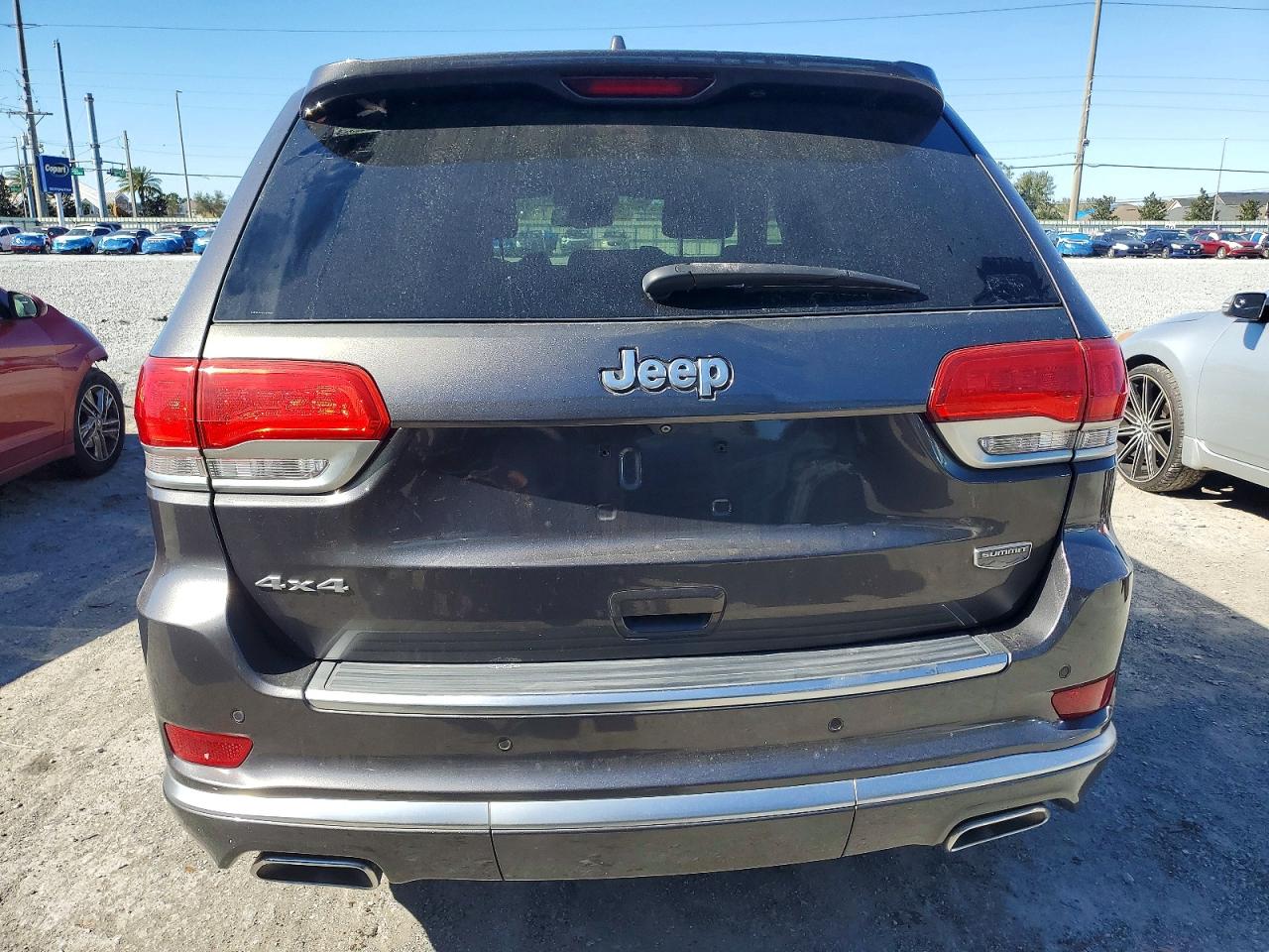2015 JEEP GRAND CHEROKEE SUMMIT photo 11