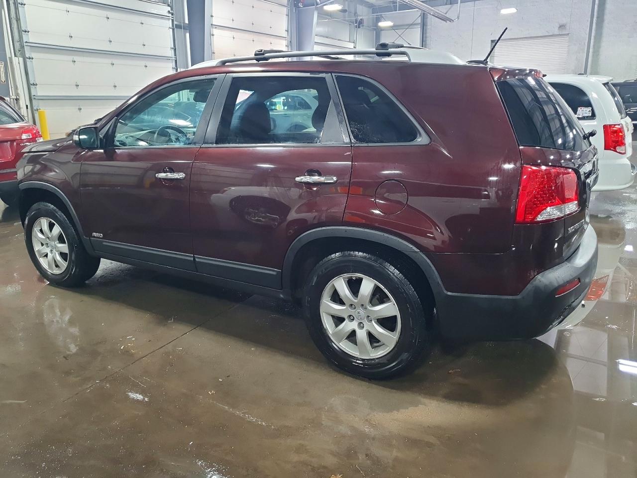 2012 KIA SORENTO BASE photo 3