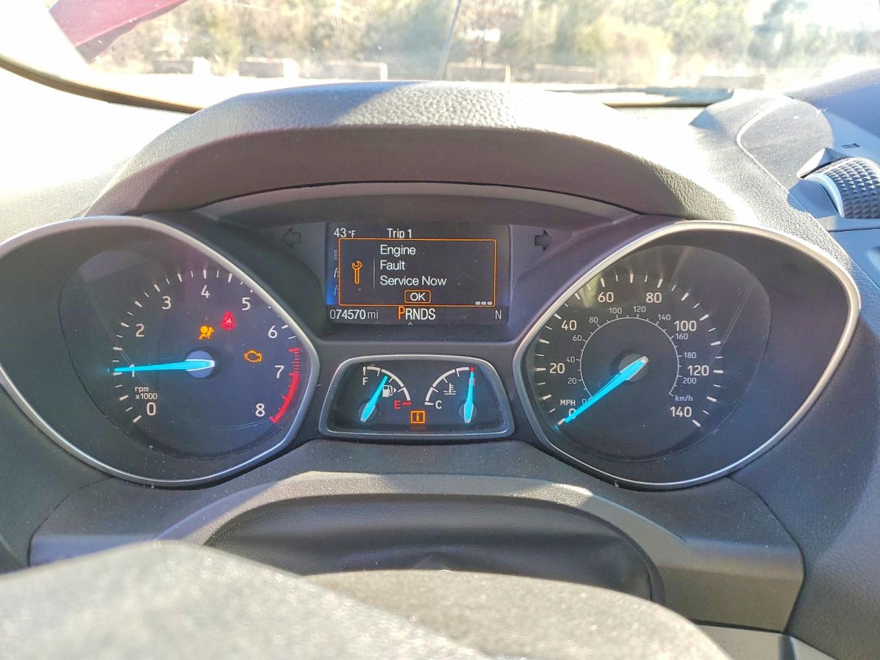 2017 FORD ESCAPE SE photo 9
