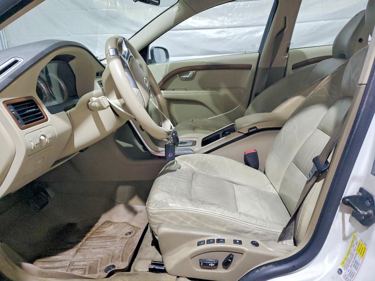 2010 VOLVO S80 3.2 photo 13