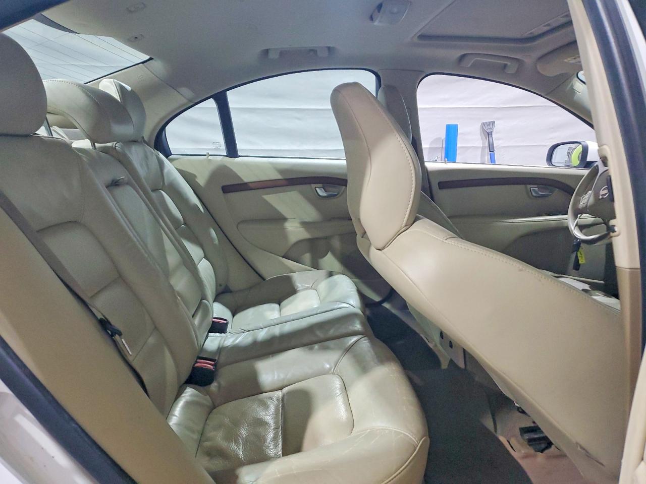2010 VOLVO S80 3.2 photo 19