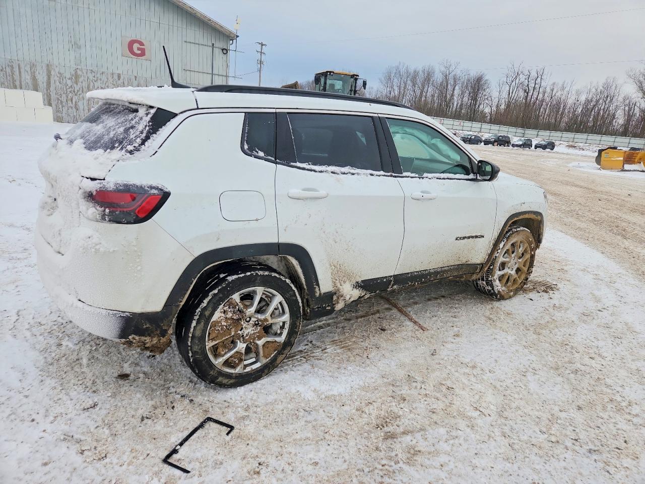 2024 JEEP COMPASS LATITUDE LUX photo 5
