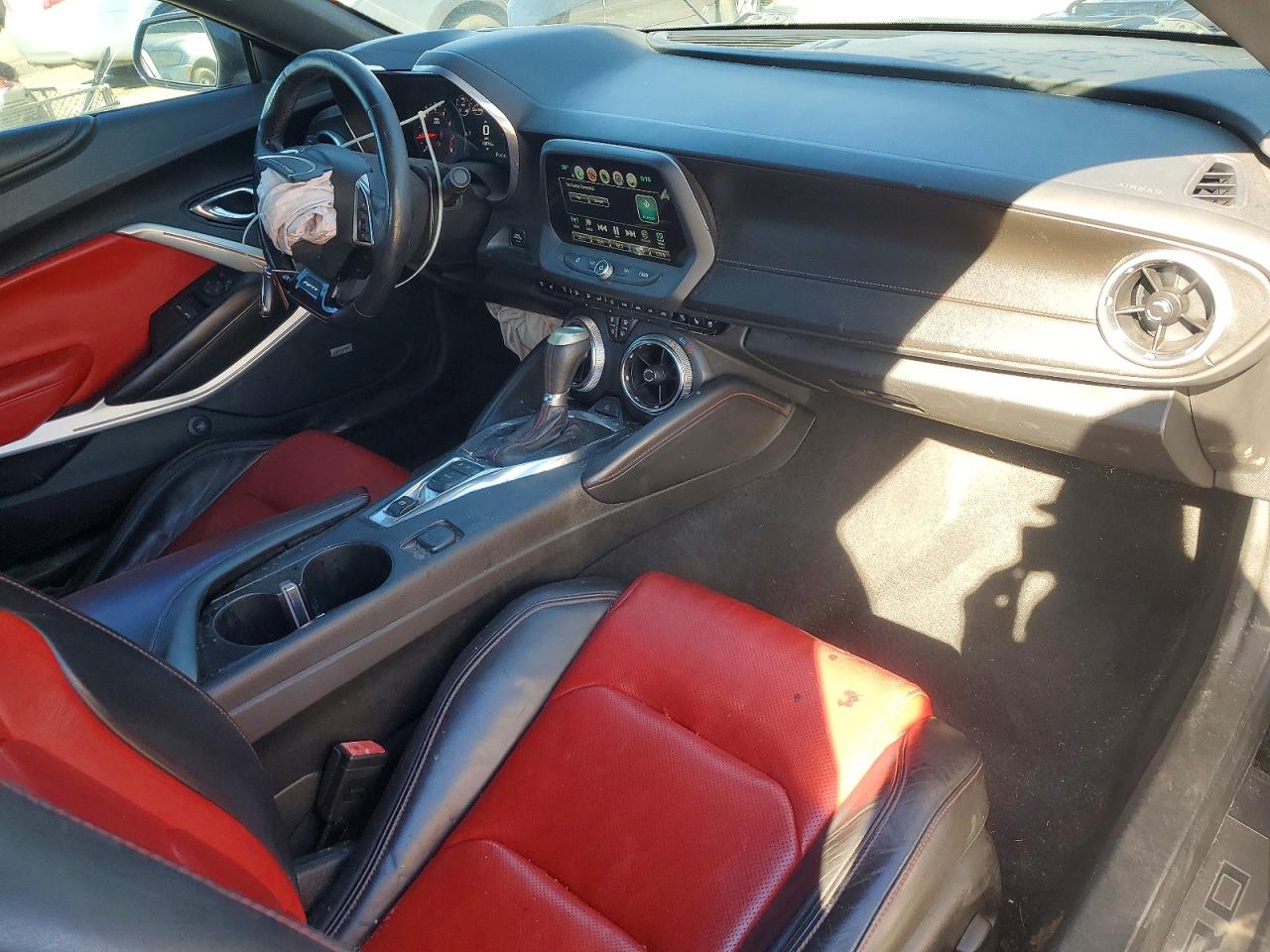 2017 CHEVROLET CAMARO LT photo 8