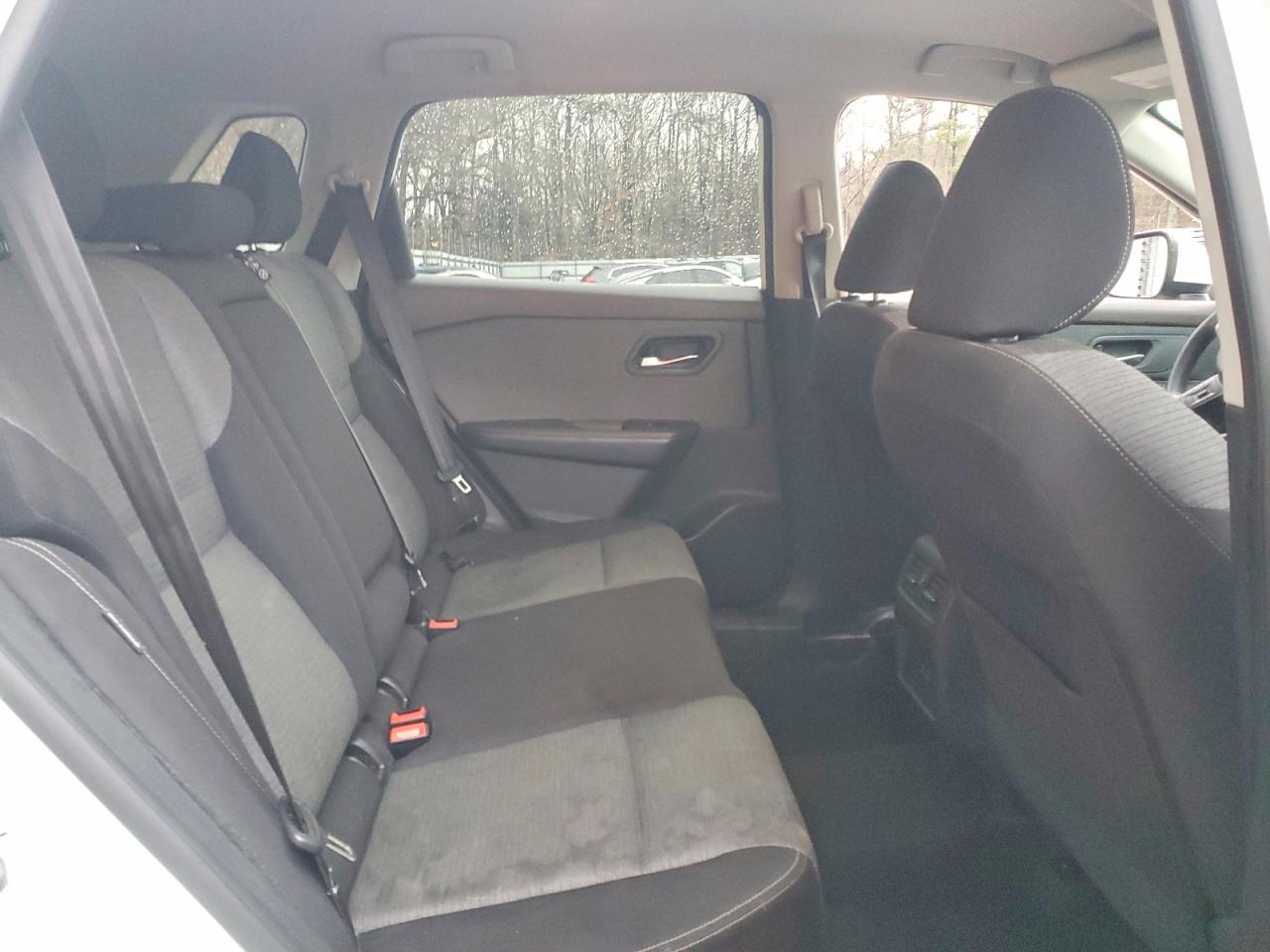 2021 NISSAN ROGUE SV photo 10