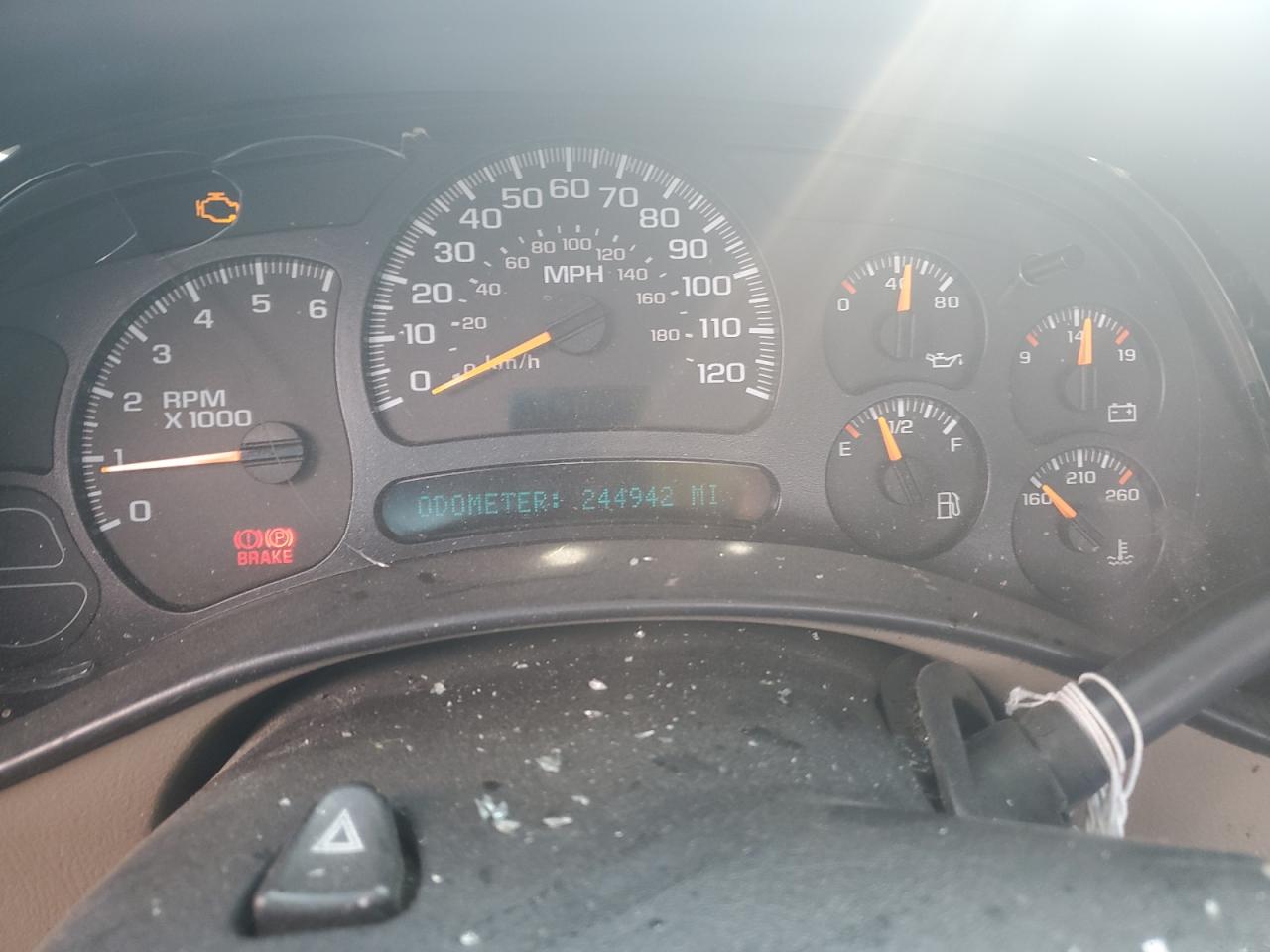 2004 GMC NEW SIERRA photo 9