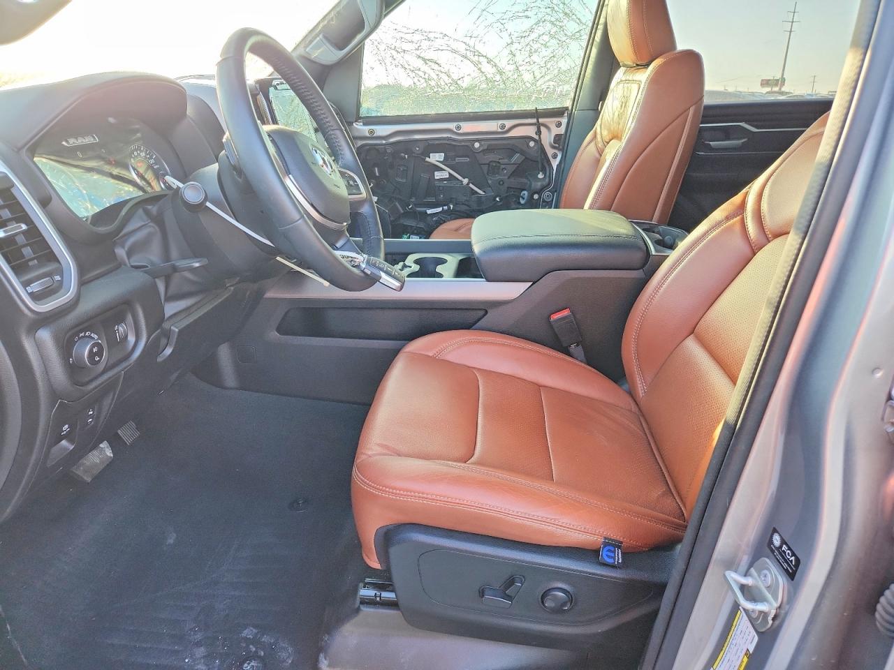 2023 RAM 1500 BIG HORN photo 19