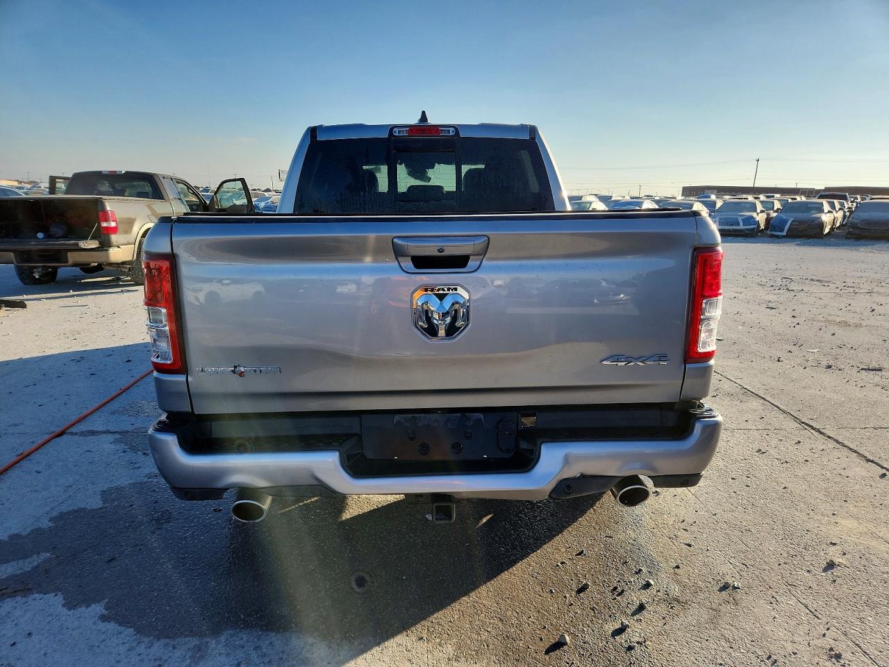 2023 RAM 1500 BIG HORN photo 16
