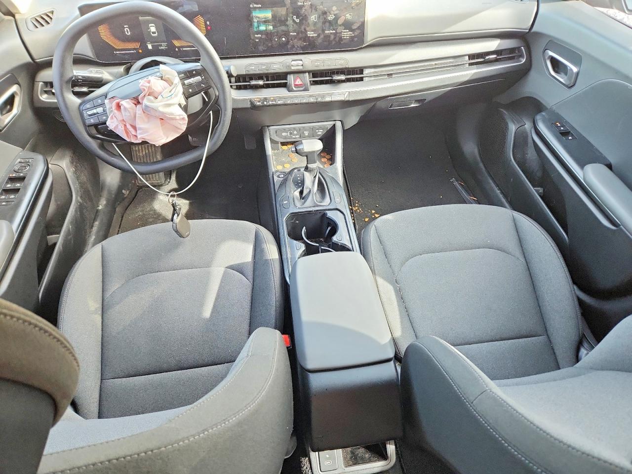 2025 KIA K4 LX photo 15