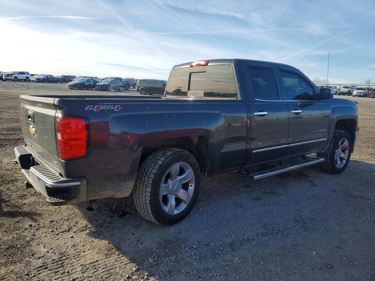 2015 CHEVROLET SILVERADO K1500 LTZ photo 5