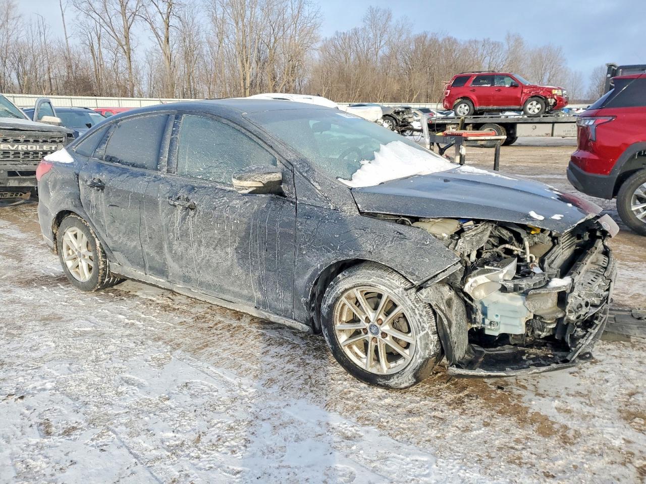 2015 FORD FOCUS SE photo 4