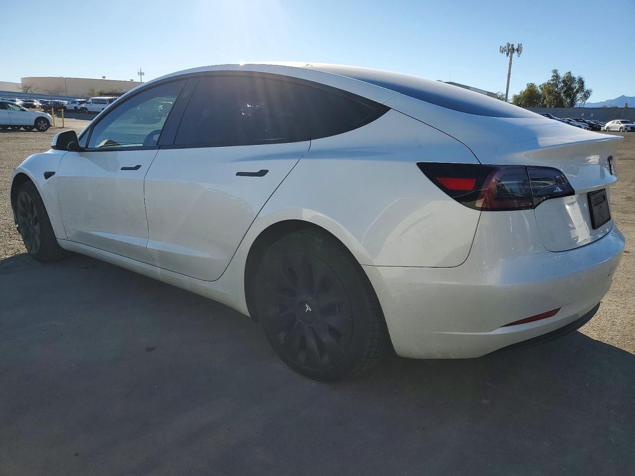 2023 TESLA MODEL 3 photo 3
