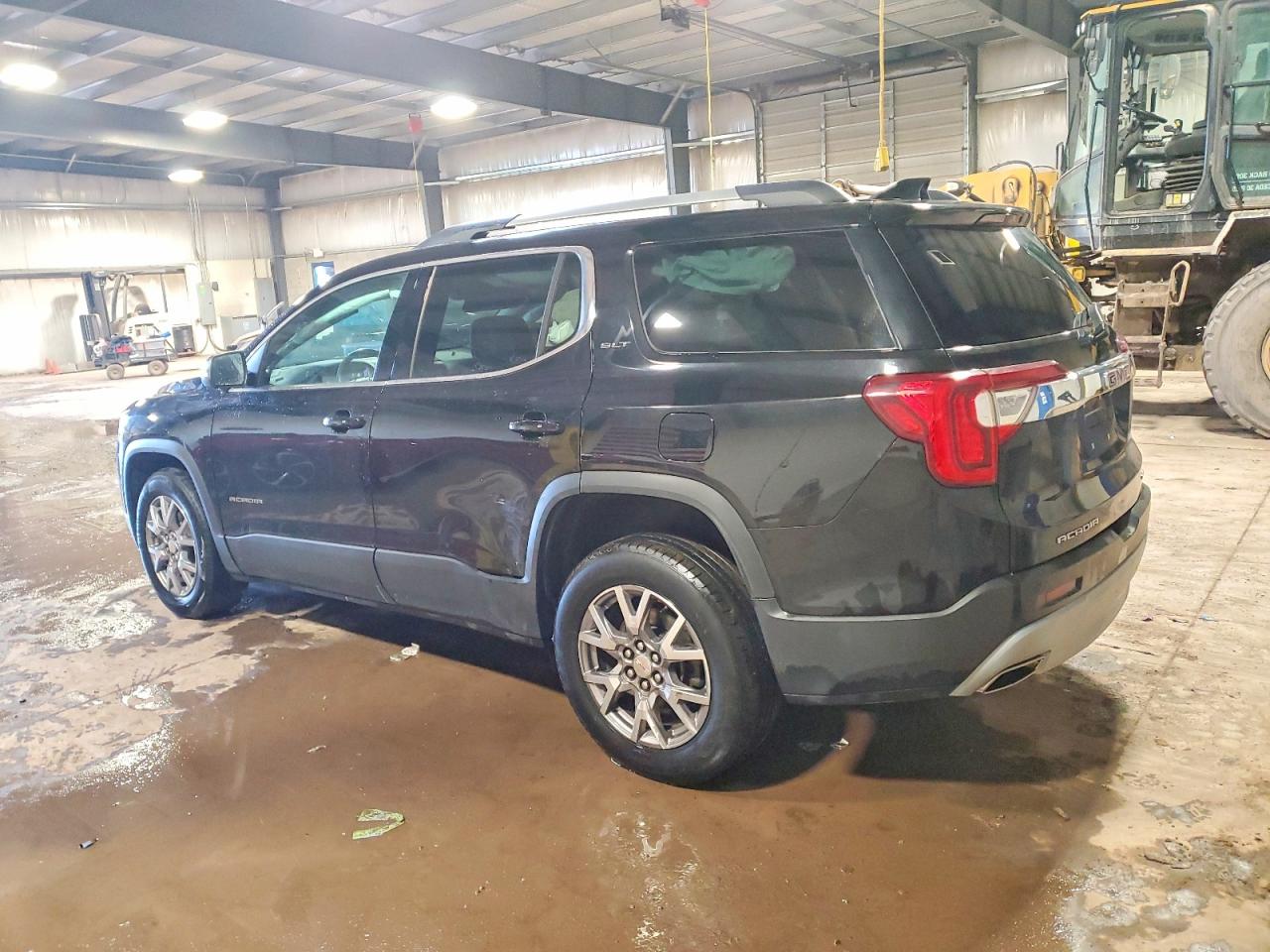 2021 GMC ACADIA SLT photo 2