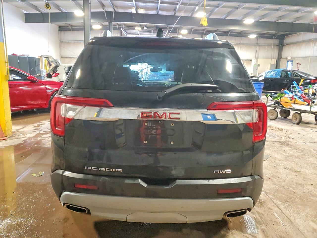 2021 GMC ACADIA SLT photo 6