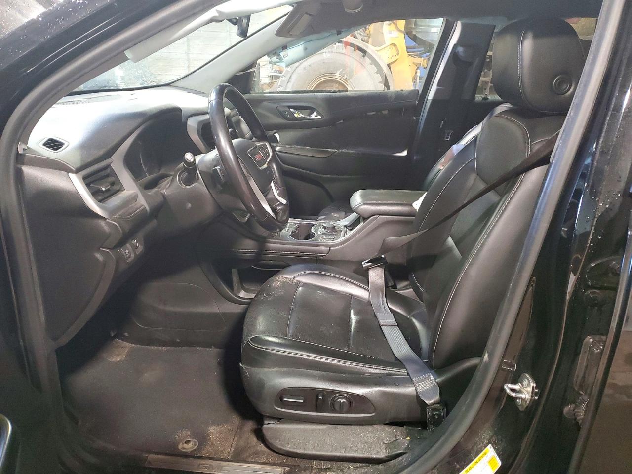 2021 GMC ACADIA SLT photo 7
