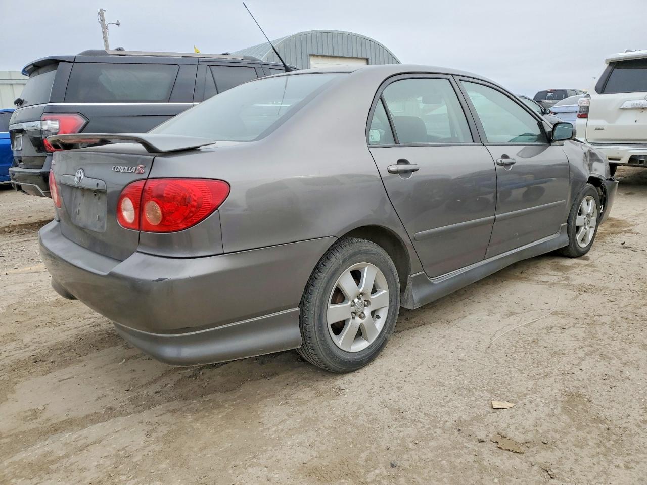 2006 TOYOTA COROLLA CE photo 3
