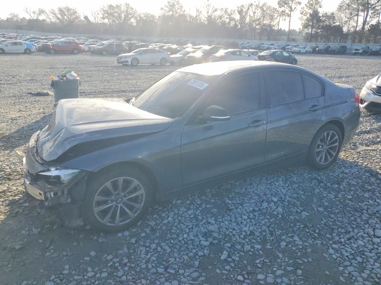 2016 BMW 320