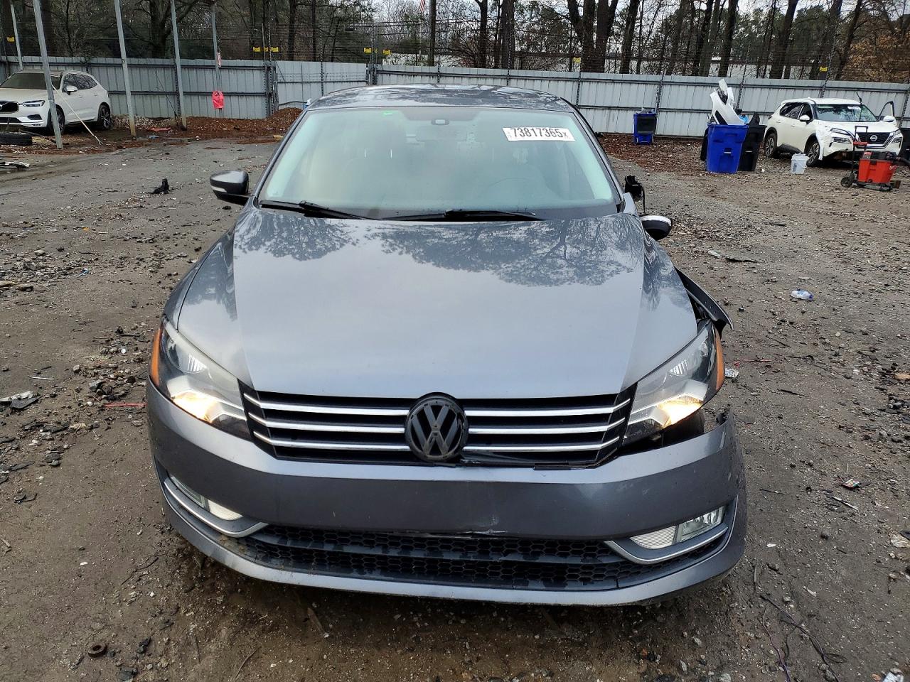 2015 VOLKSWAGEN PASSAT S photo 9
