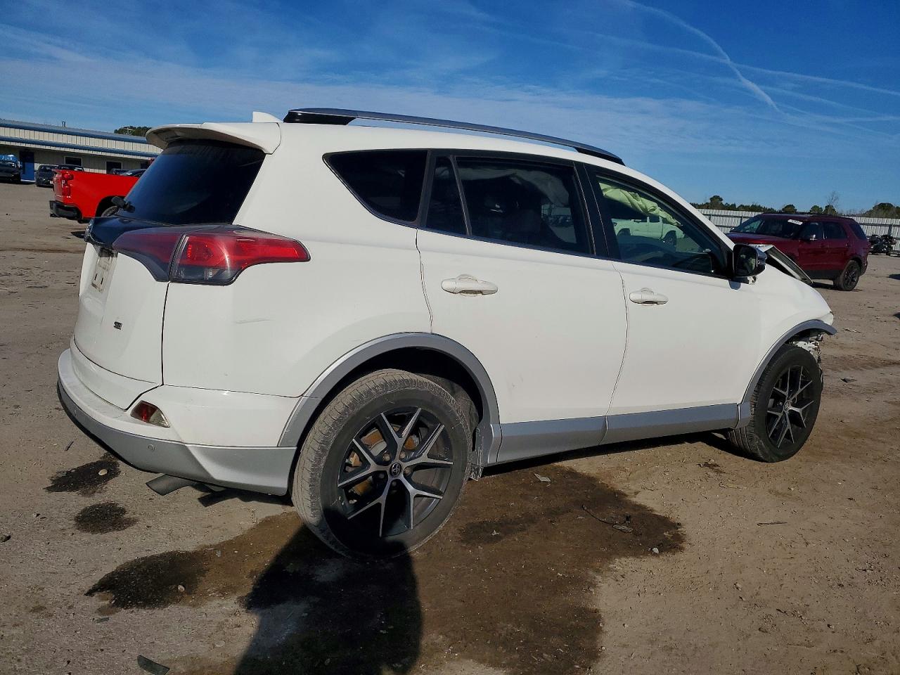 2016 TOYOTA RAV4 SE photo 7