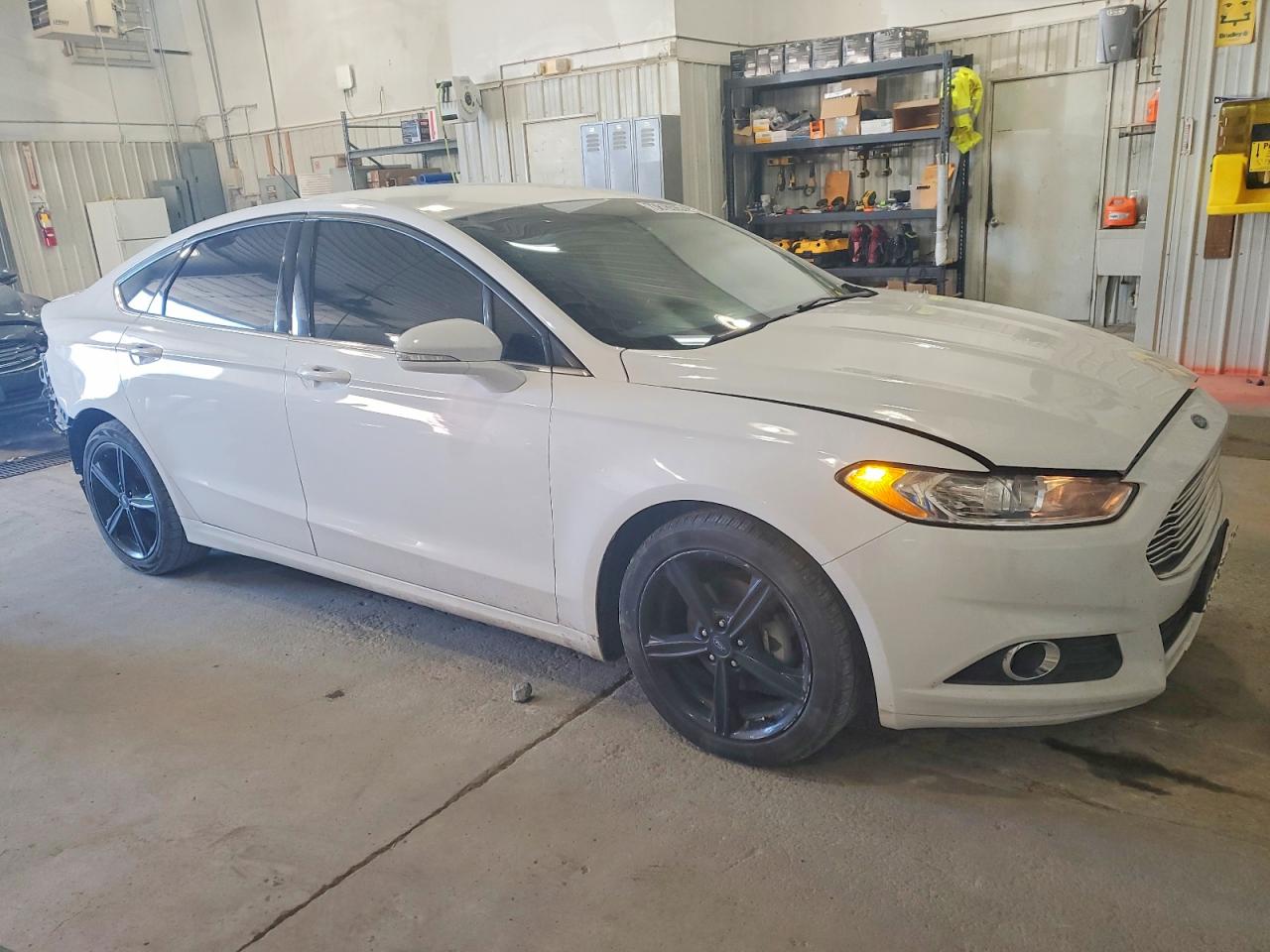 2016 FORD FUSION SE photo 4