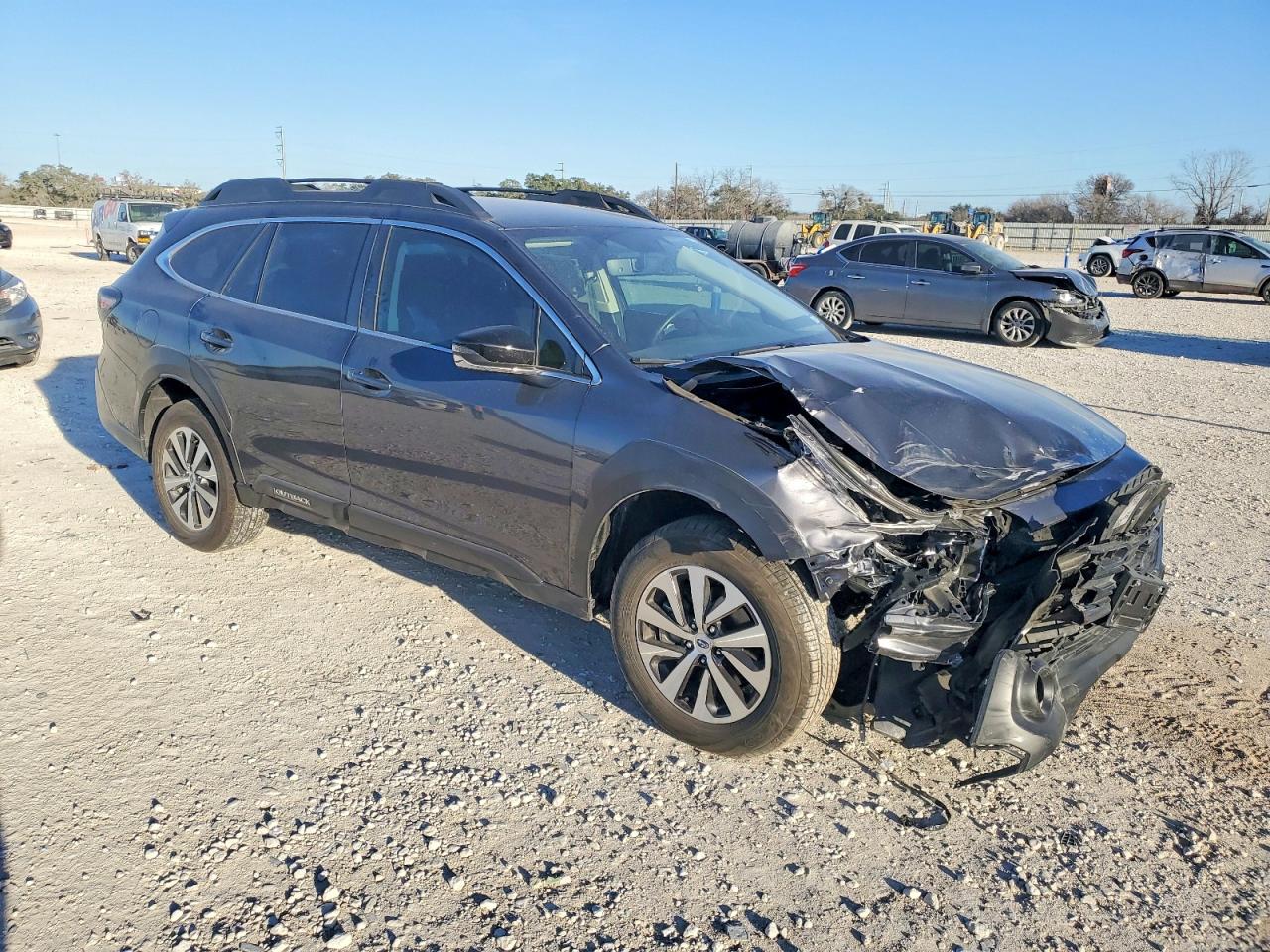 2025 SUBARU OUTBACK PREMIUM photo 4