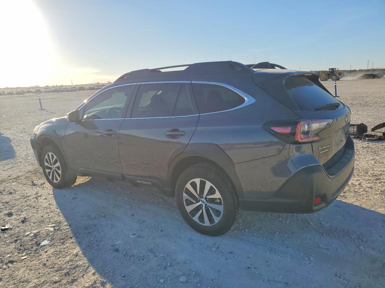 2025 SUBARU OUTBACK PREMIUM photo 2