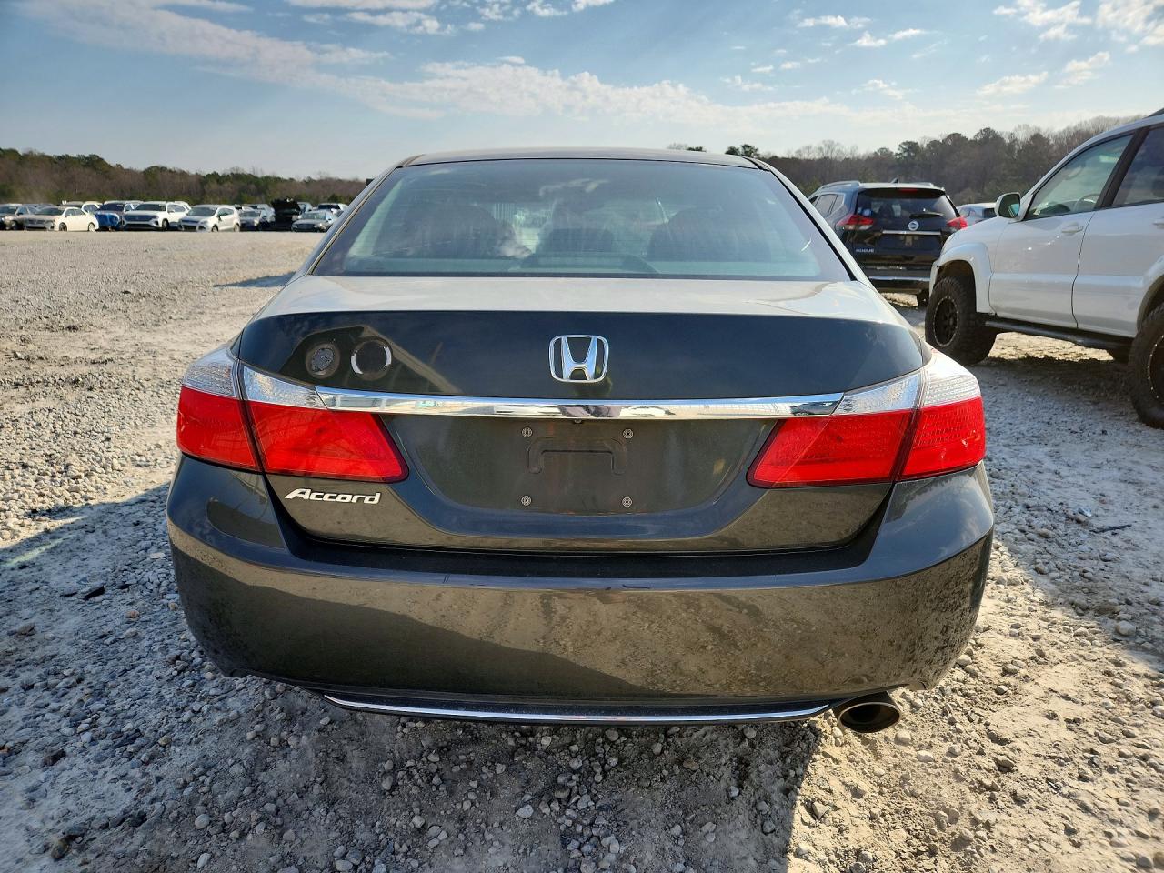 2014 HONDA ACCORD LX photo 16