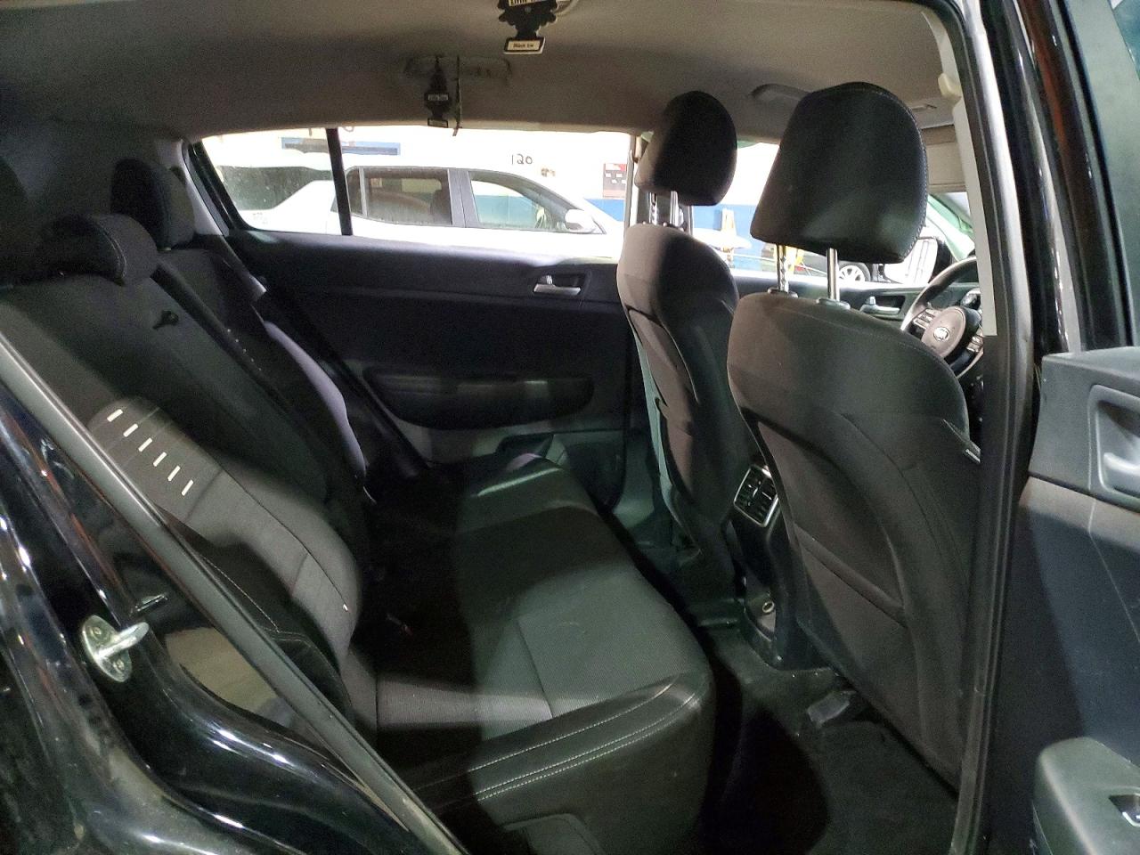 2021 KIA SPORTAGE LX photo 11