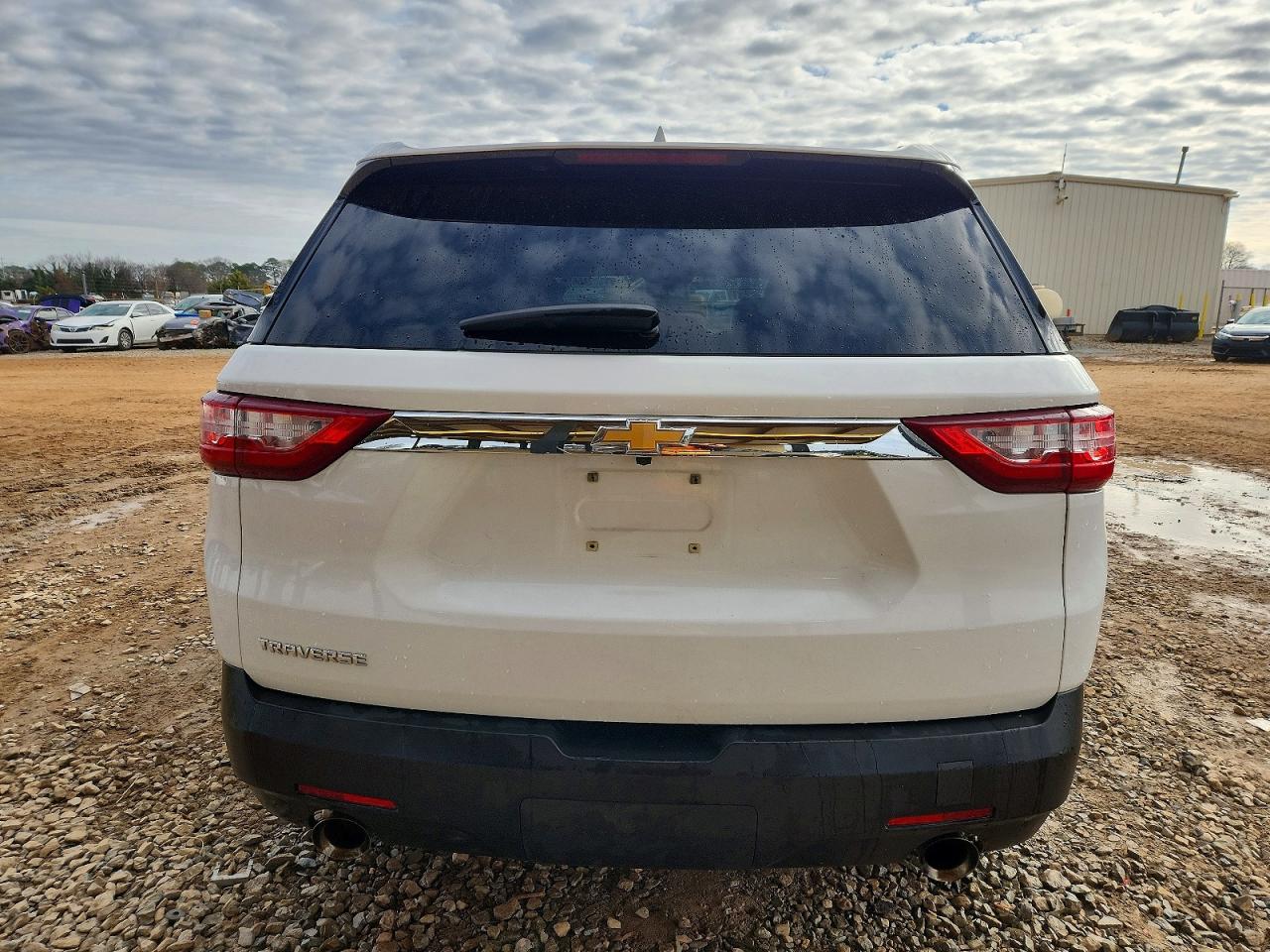 2019 CHEVROLET TRAVERSE LS photo 11