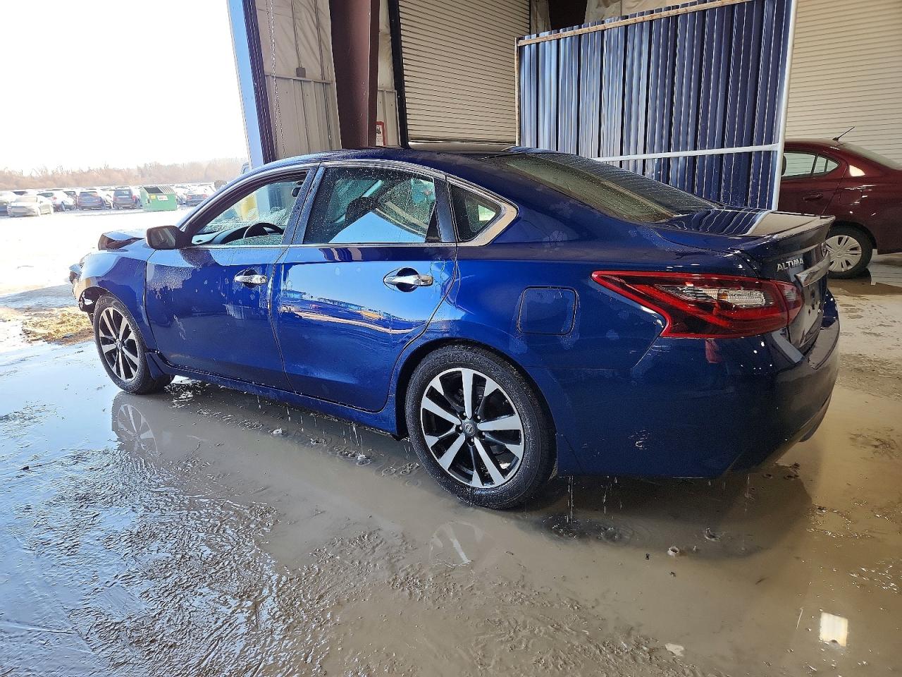 2017 NISSAN ALTIMA 2.5 SR photo 4