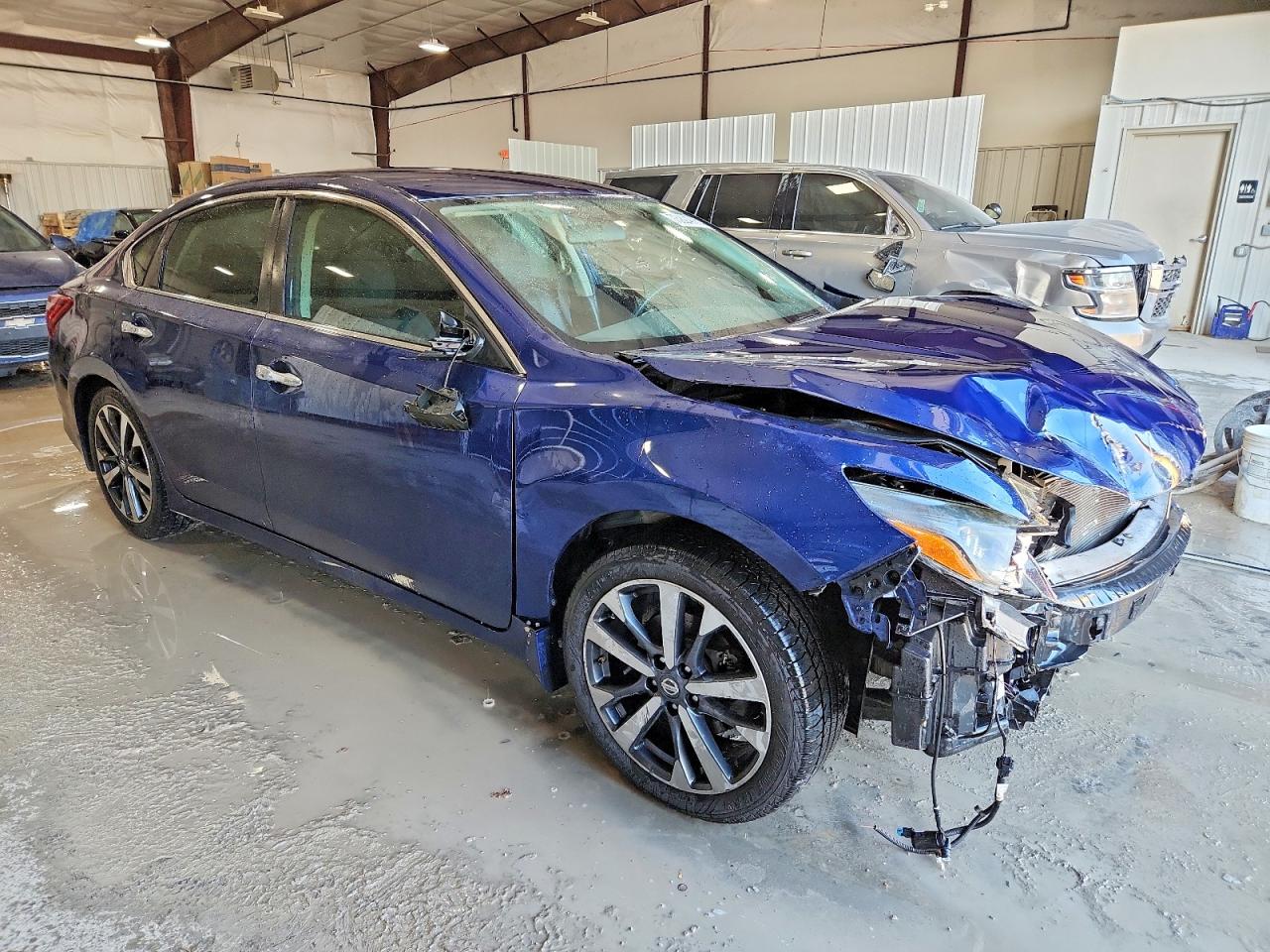 2017 NISSAN ALTIMA 2.5 SR photo 10