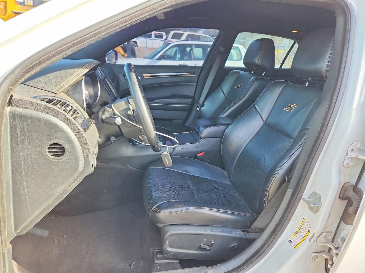 2018 CHRYSLER 300 S photo 7