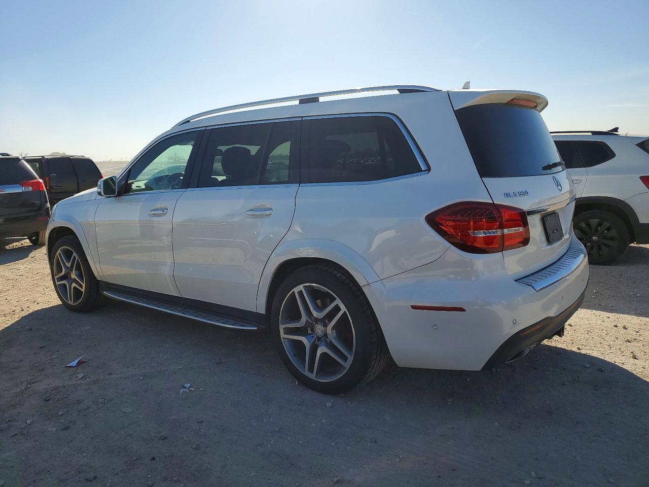 2017 MERCEDES-BENZ GLS 550 4MATIC photo 3