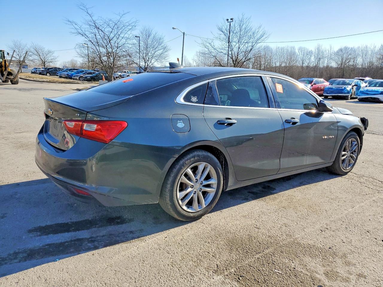 2017 CHEVROLET MALIBU LT photo 5